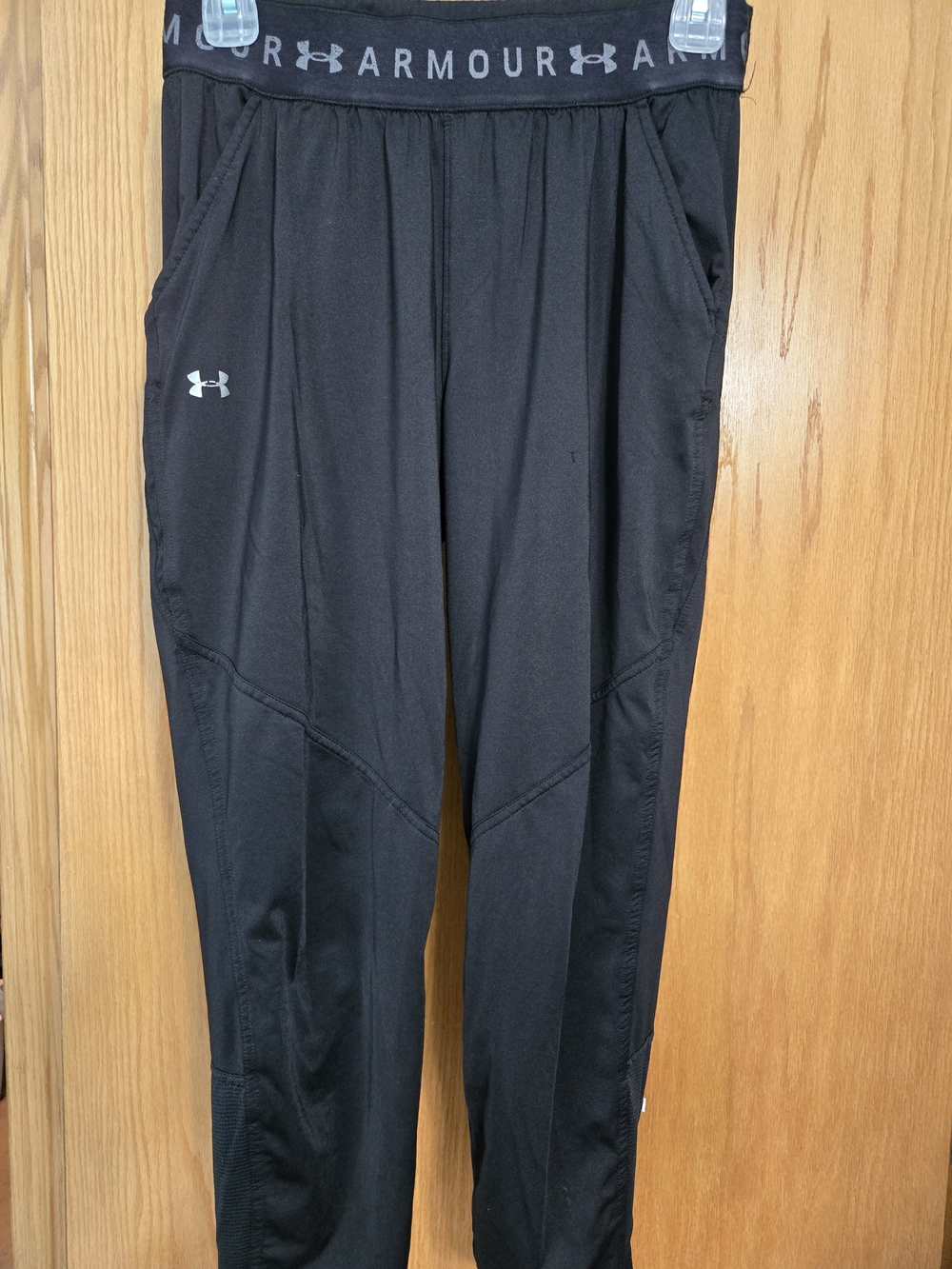 Under Armour Black Performance Capris